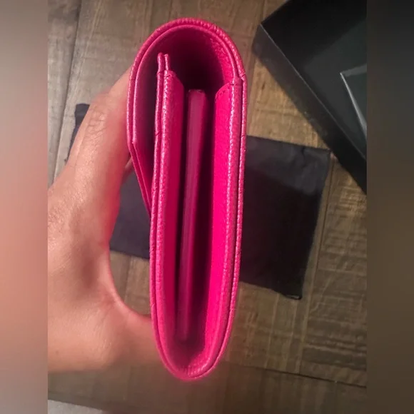 Saint Laurent Long Wallet - Picture 5 of 10